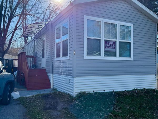 627 NE Rocky Creek Drive NE, Unit 61, Rochester, MN 55906