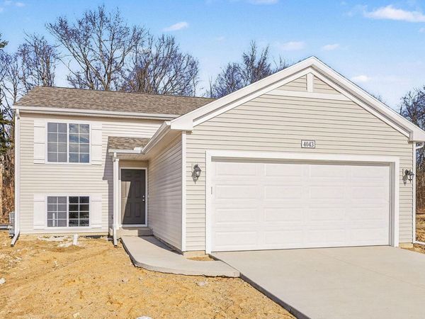 4043 Sugarsand Lane, Bridgman, MI 49106