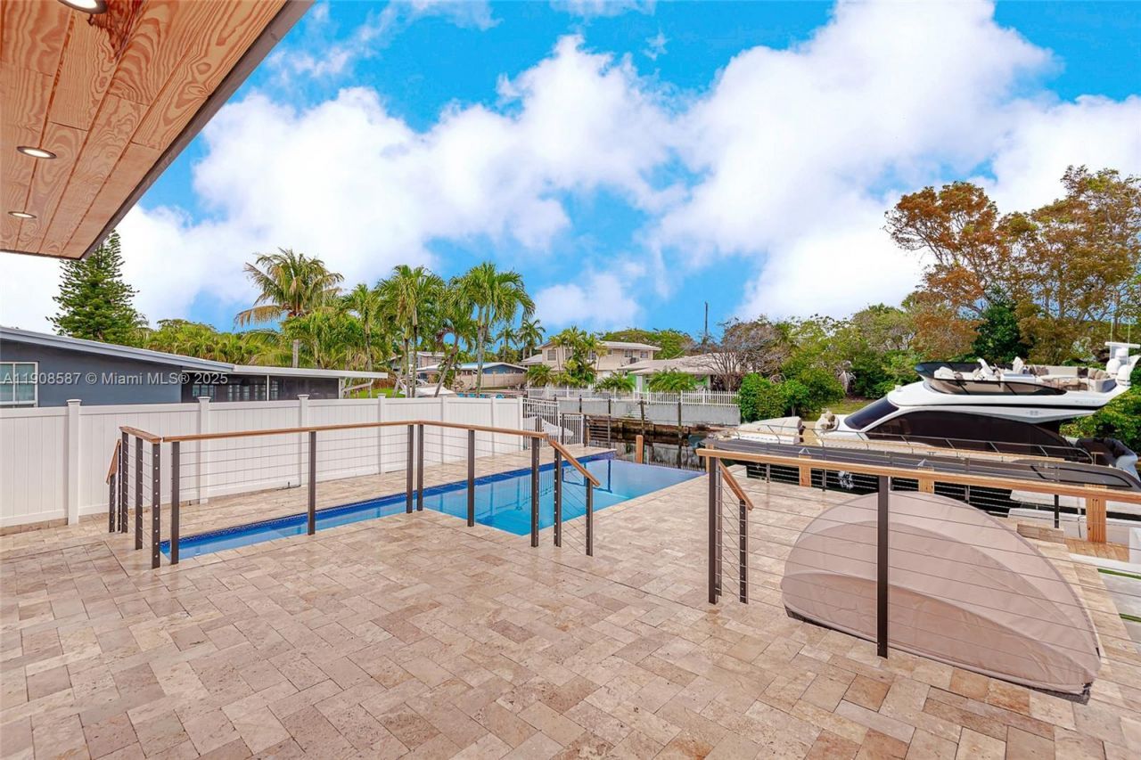 2436 Okeechobee Lane, Fort Lauderdale, FL 33317 Photo