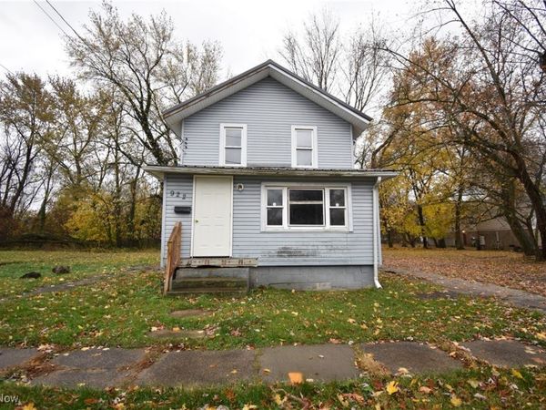 922 W 37th Street, Ashtabula, OH 44004
