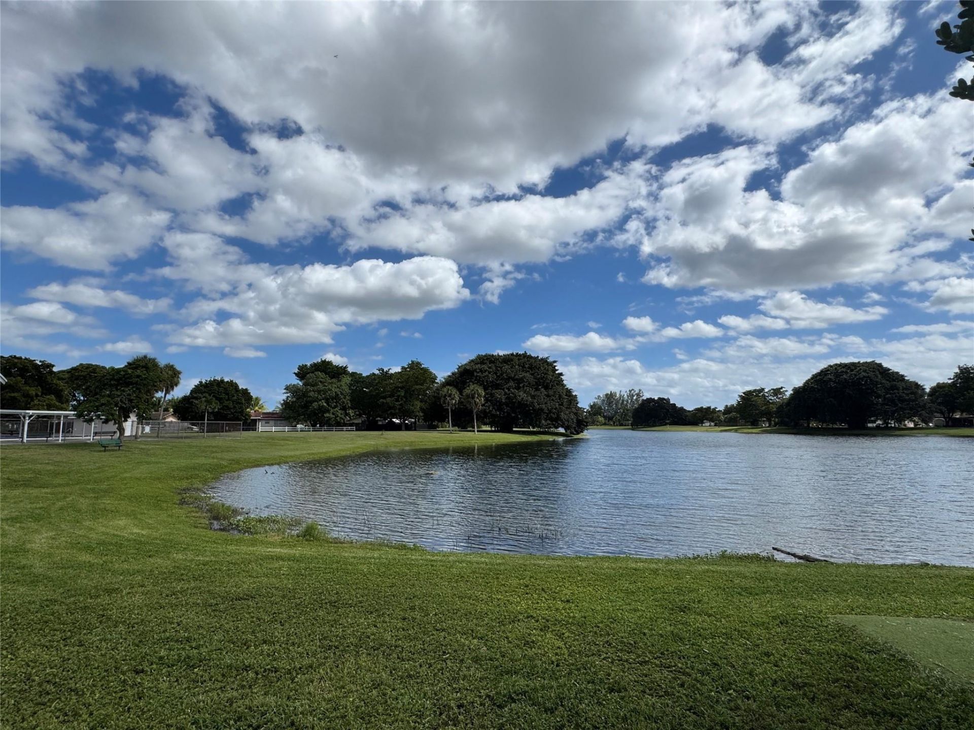 8212 NW 74th Terrace, Tamarac, FL 33321 Photo