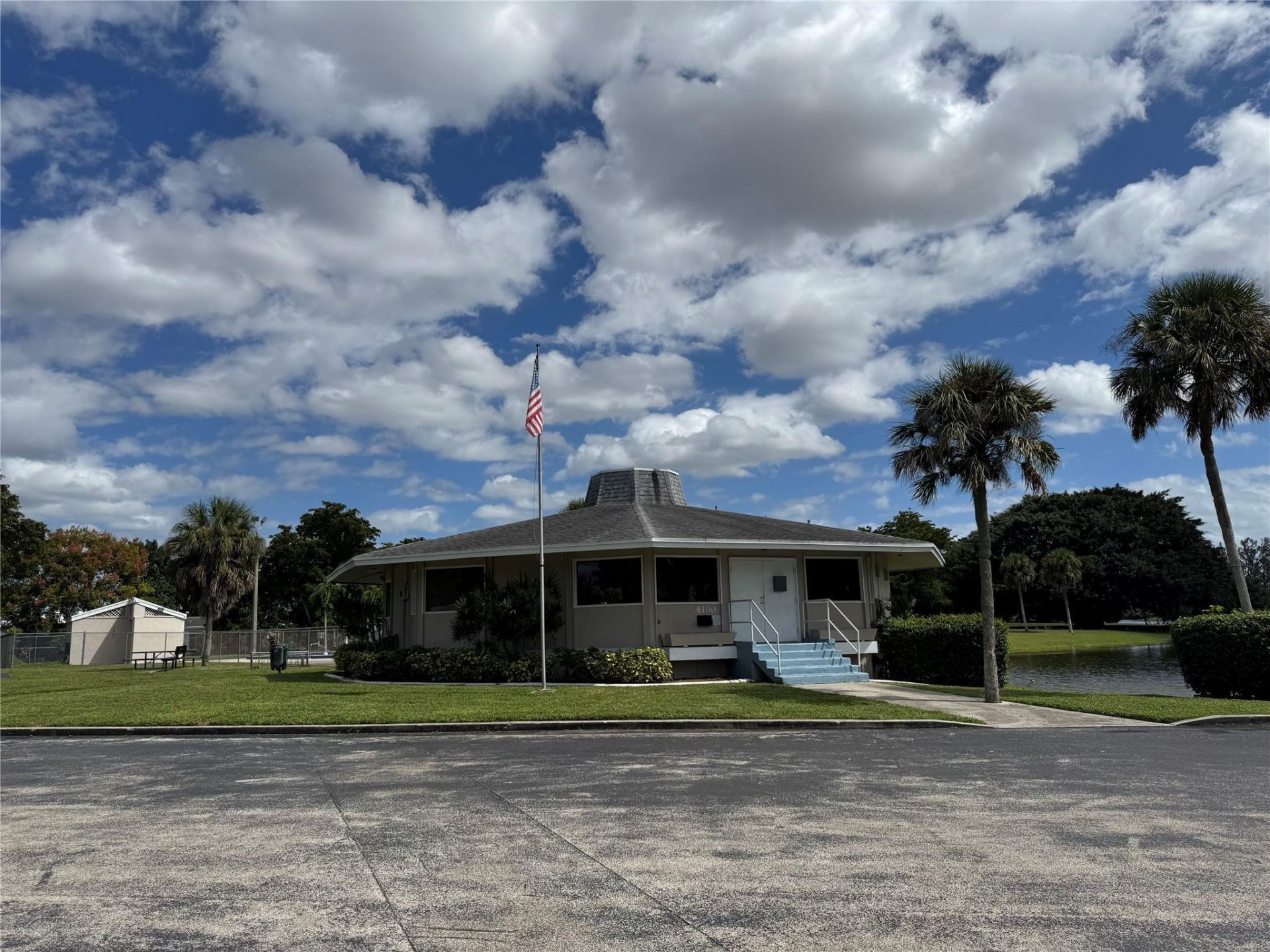 8212 NW 74th Terrace, Tamarac, FL 33321 Photo