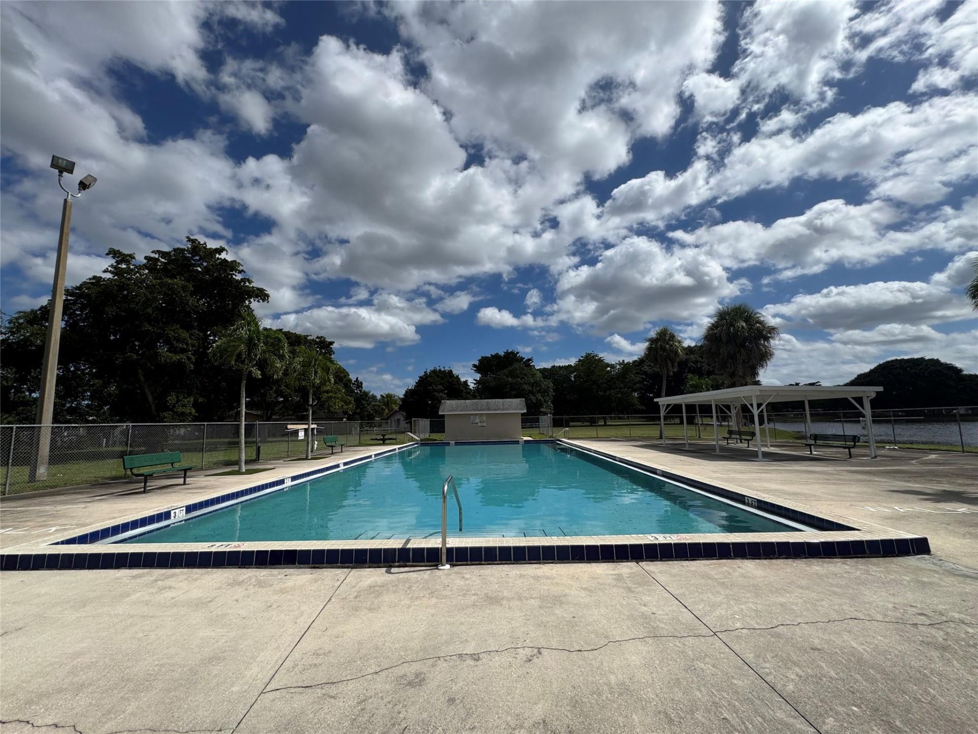 8212 NW 74th Terrace, Tamarac, FL 33321 Photo