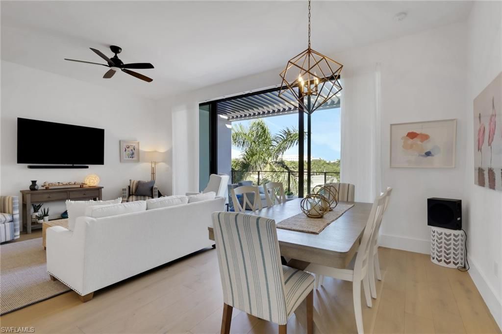 850 Central, Unit 303, Naples, FL 34102 Photo