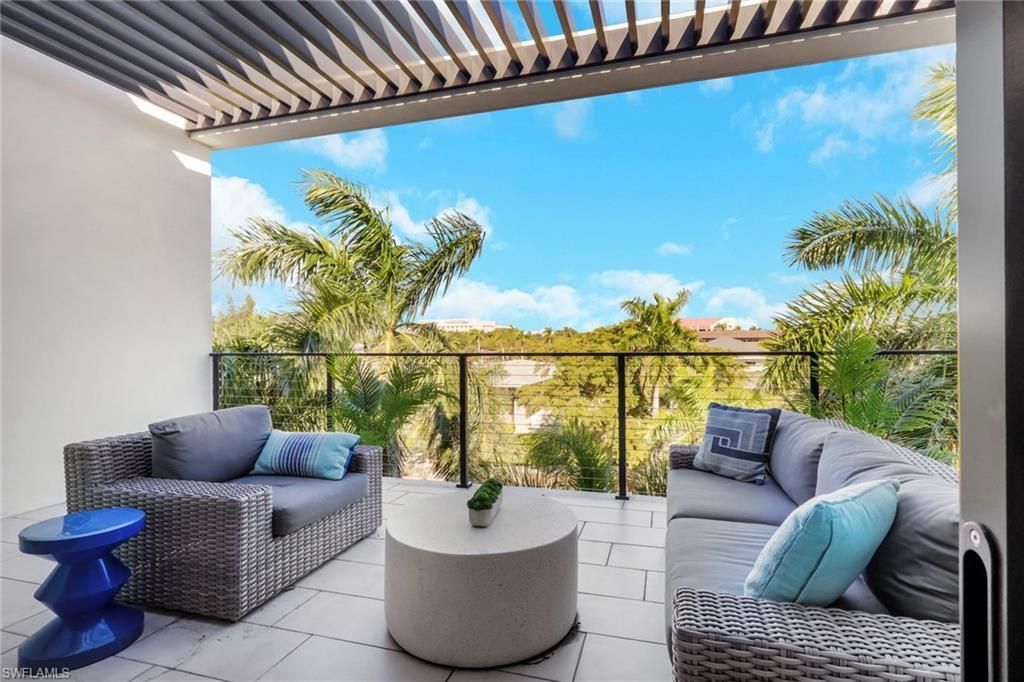 850 Central, Unit 303, Naples, FL 34102 Photo