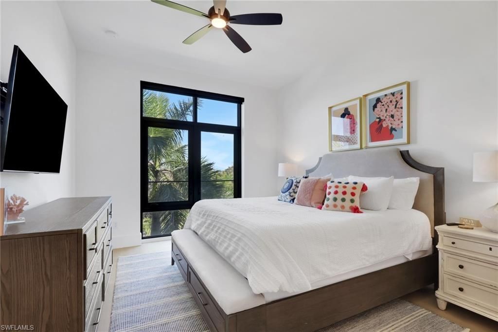 850 Central, Unit 303, Naples, FL 34102 Photo