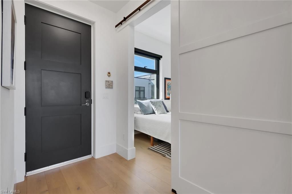 850 Central, Unit 303, Naples, FL 34102 Photo