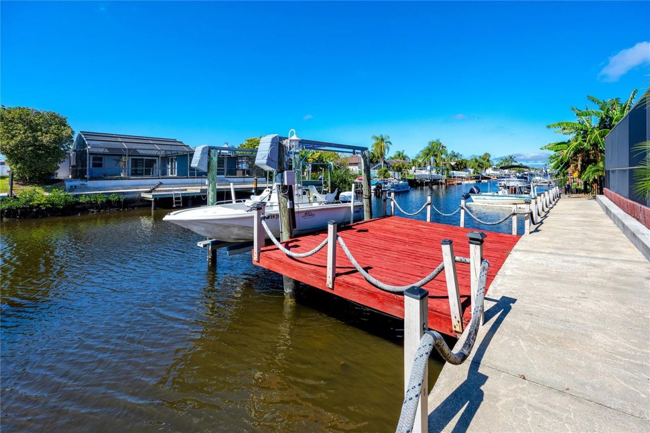 9817 San Sierra Way, Port Richey, FL 34668 Photo