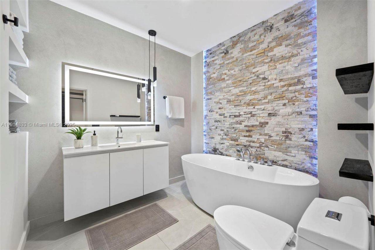 1101 N 14th Ave, Hollywood, FL 33020 Photo