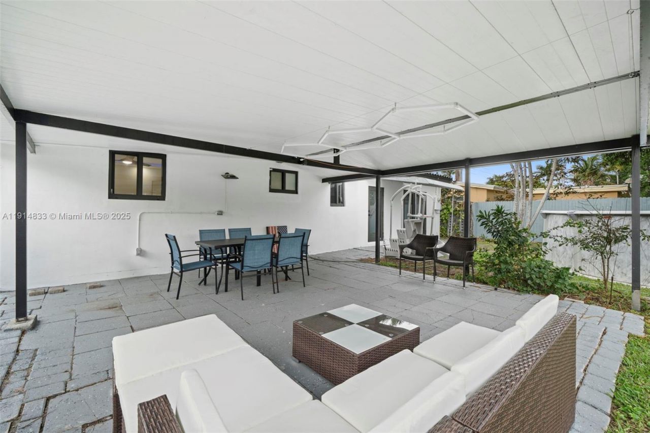 1101 N 14th Ave, Hollywood, FL 33020 Photo