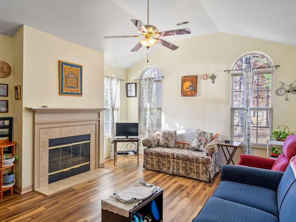 2546 TIMBERSIDE Drive, Columbus, OH 43235