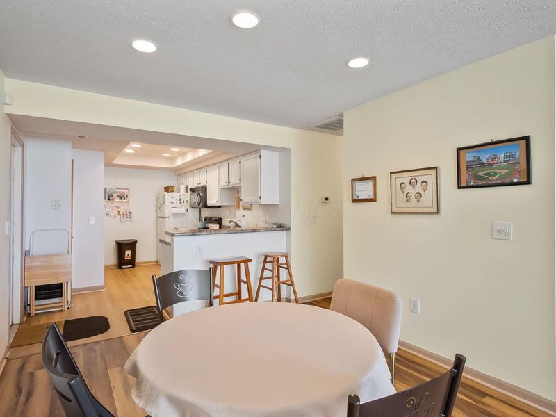 2546 TIMBERSIDE Drive, Columbus, OH 43235 Photo 10