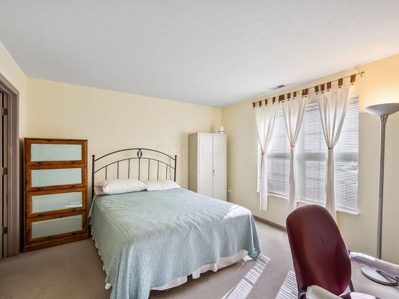 2546 TIMBERSIDE Drive, Columbus, OH 43235 Photo 17