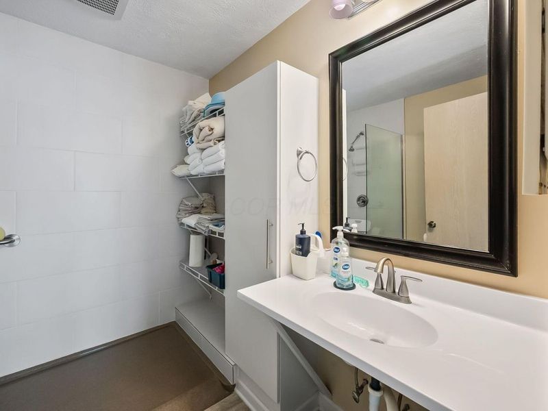 2546 TIMBERSIDE Drive, Columbus, OH 43235 Photo 19