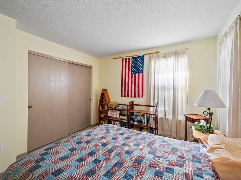 2546 TIMBERSIDE Drive, Columbus, OH 43235 Photo 22