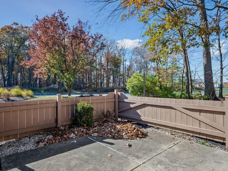 2546 TIMBERSIDE Drive, Columbus, OH 43235 Photo 4