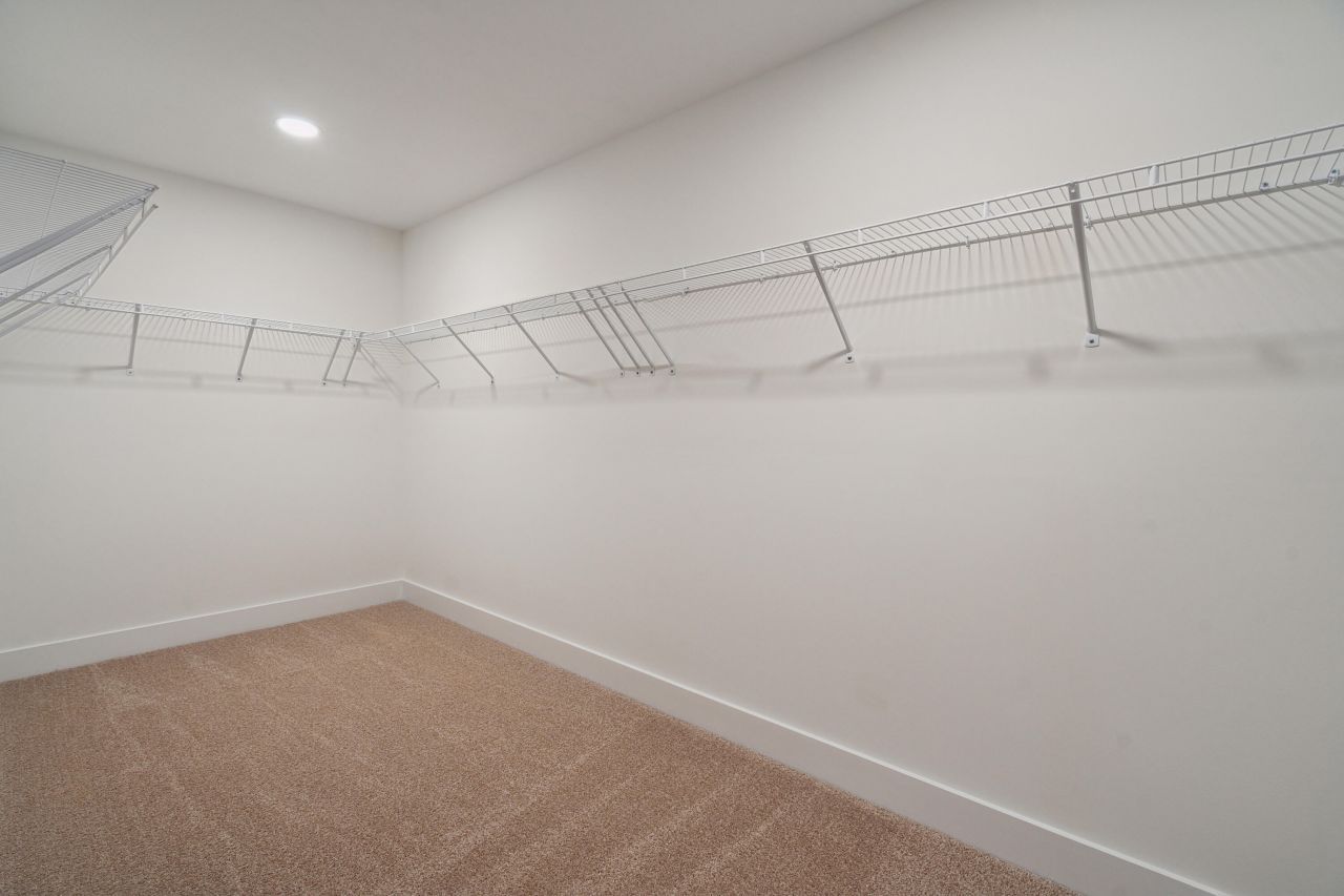 5 Cantona Drive Photo 27