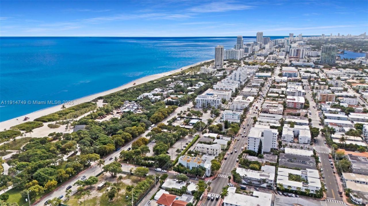 8041 Harding Ave, Unit 105, Miami Beach, FL 33141 Photo