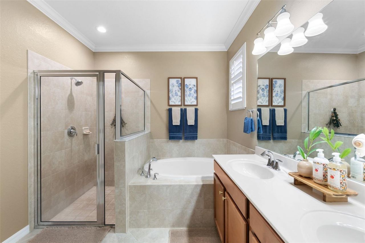 7027 Quiet Creek Drive, Bradenton, FL 34212 Photo