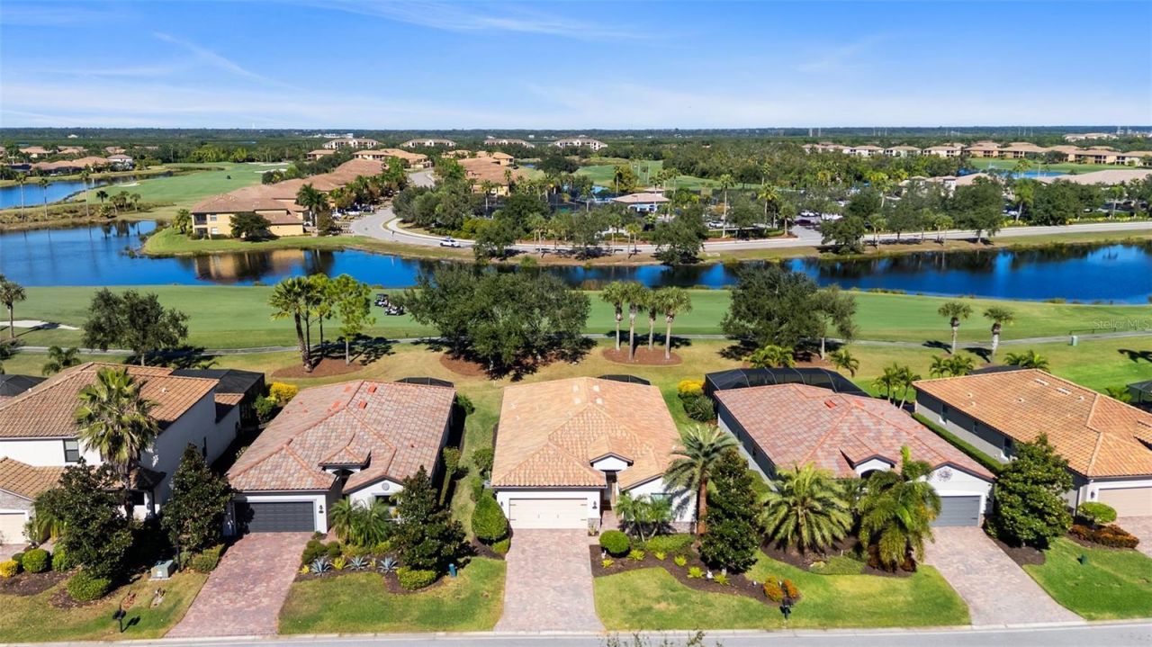 7027 Quiet Creek Drive, Bradenton, FL 34212 Photo