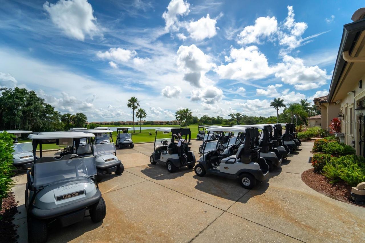 7027 Quiet Creek Drive, Bradenton, FL 34212 Photo