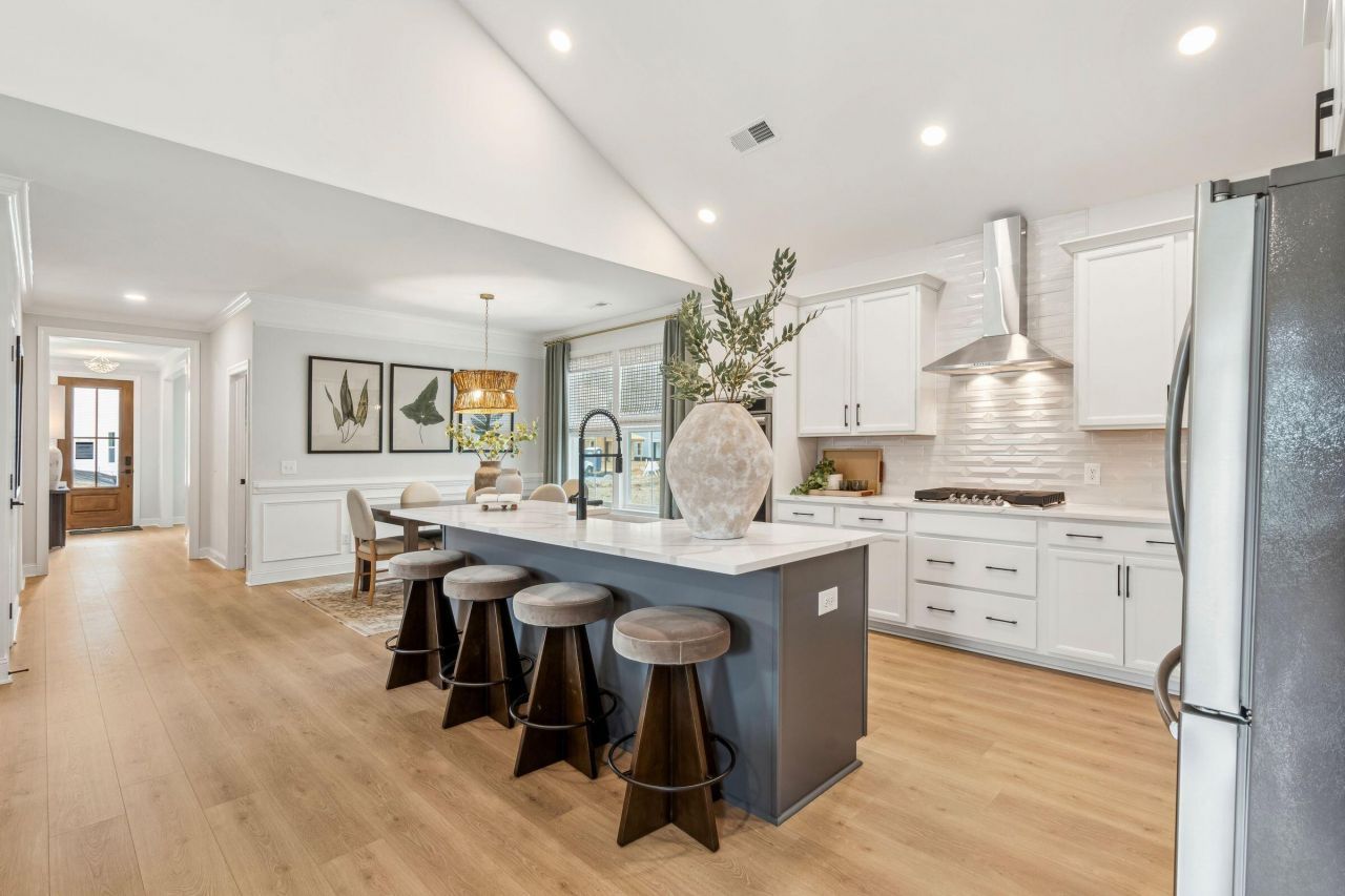 6 Cantona Drive Photo 21