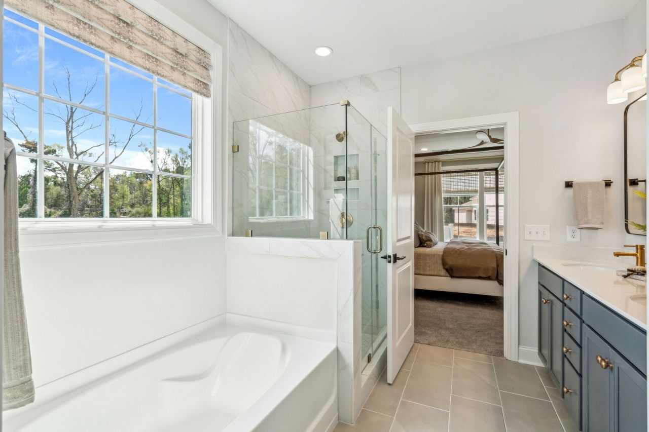 6 Cantona Drive Photo 35