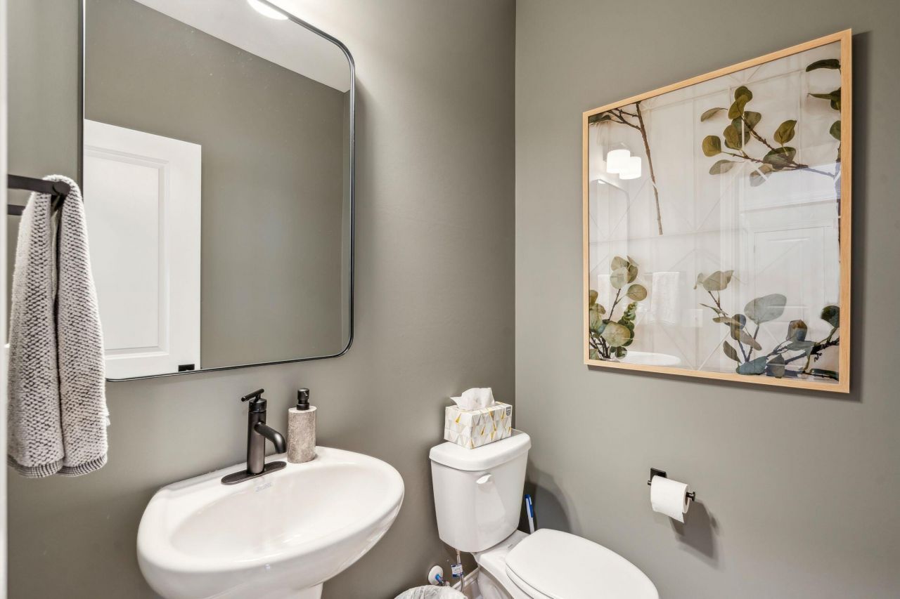 6 Cantona Drive Photo 63