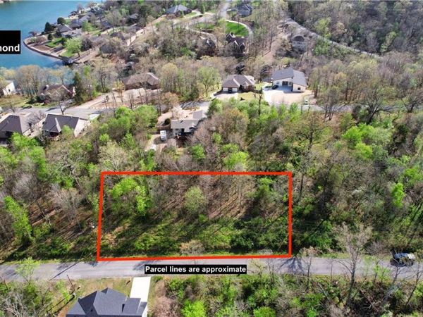 Dunkeld Drive, Bella Vista, AR 72715