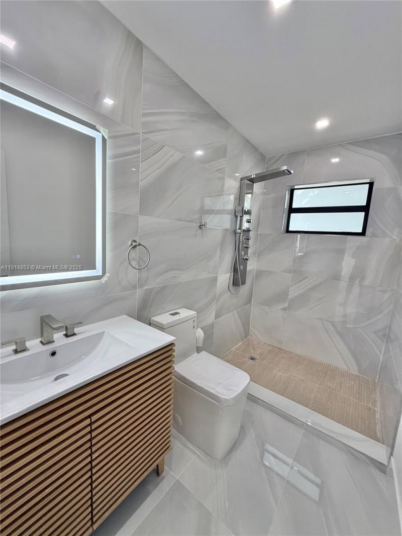 12615 N Miami Ave, Unit 12615, North Miami, FL 33168 Photo