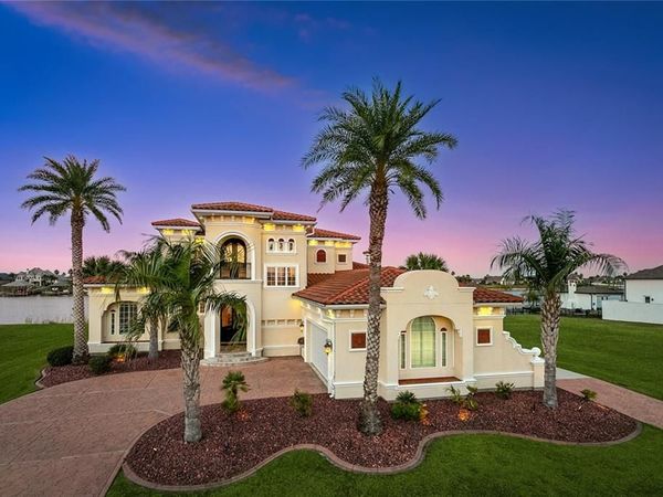 1113 LAKESHORE Boulevard, Slidell, LA 70461