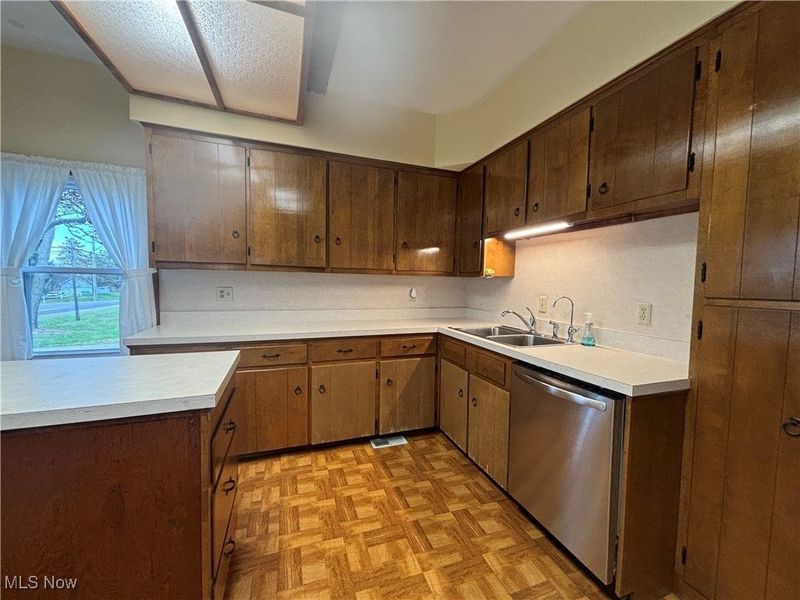 16374 Ravenna Road, Chagrin Falls, OH 44023 Photo 6