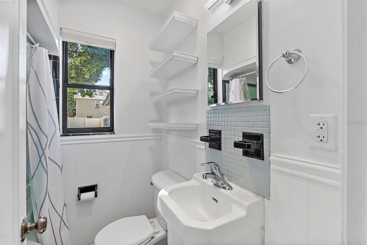 4030 3rd Avenue N, Saint Petersburg, FL 33713 Photo