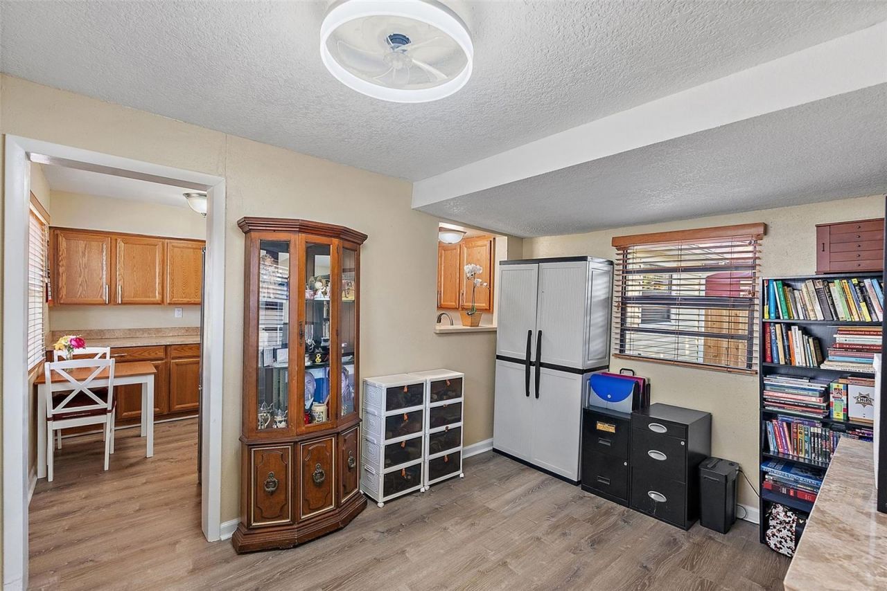 4030 3rd Avenue N, Saint Petersburg, FL 33713 Photo