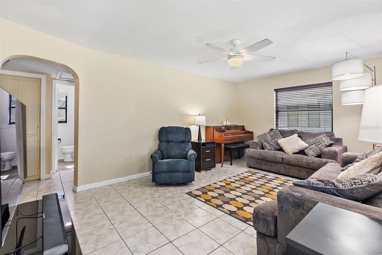 4030 3rd Avenue N, Saint Petersburg, FL 33713 Photo