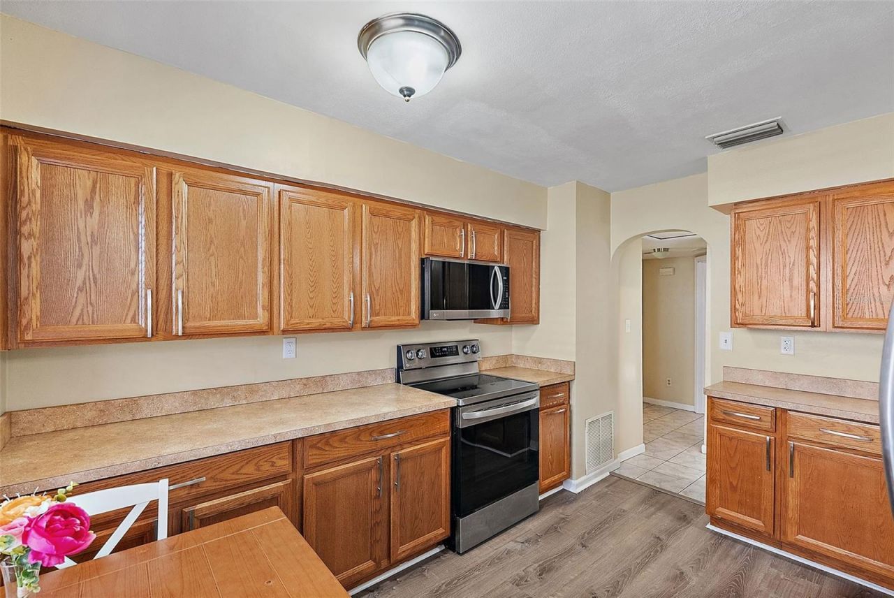 4030 3rd Avenue N, Saint Petersburg, FL 33713 Photo