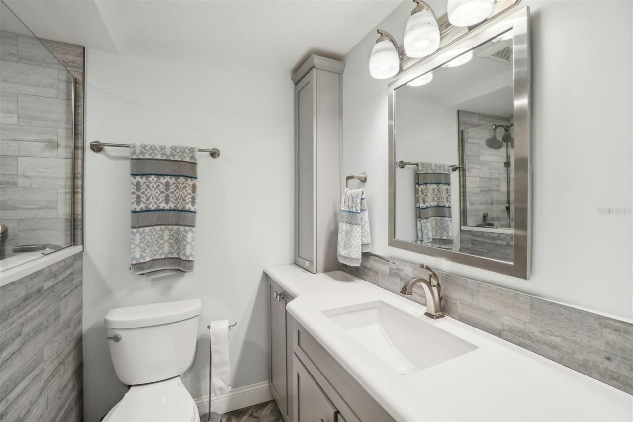 7400 Sun Island Drive S, Unit 712, South Pasadena, FL 33707 Photo