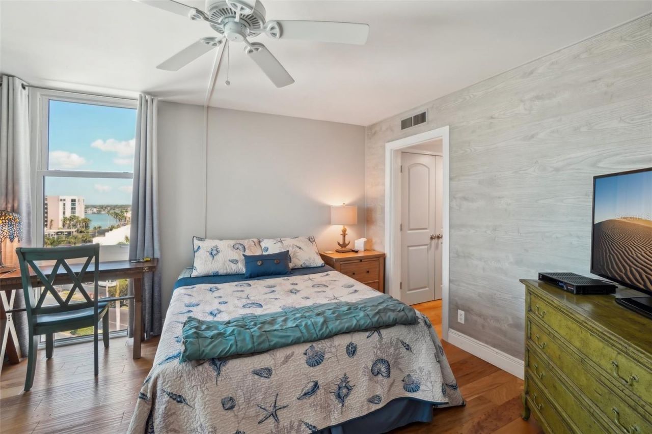 7400 Sun Island Drive S, Unit 712, South Pasadena, FL 33707 Photo