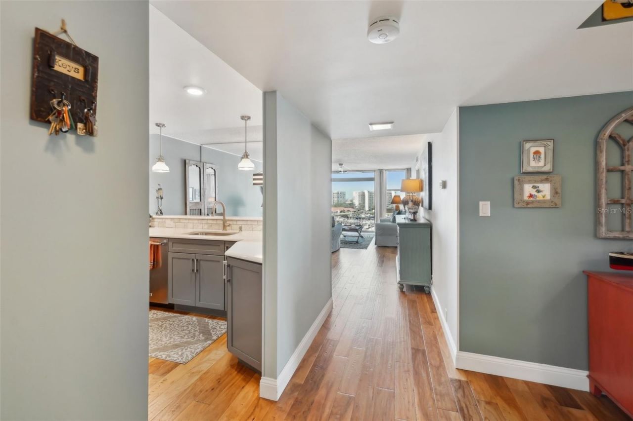 7400 Sun Island Drive S, Unit 712, South Pasadena, FL 33707 Photo