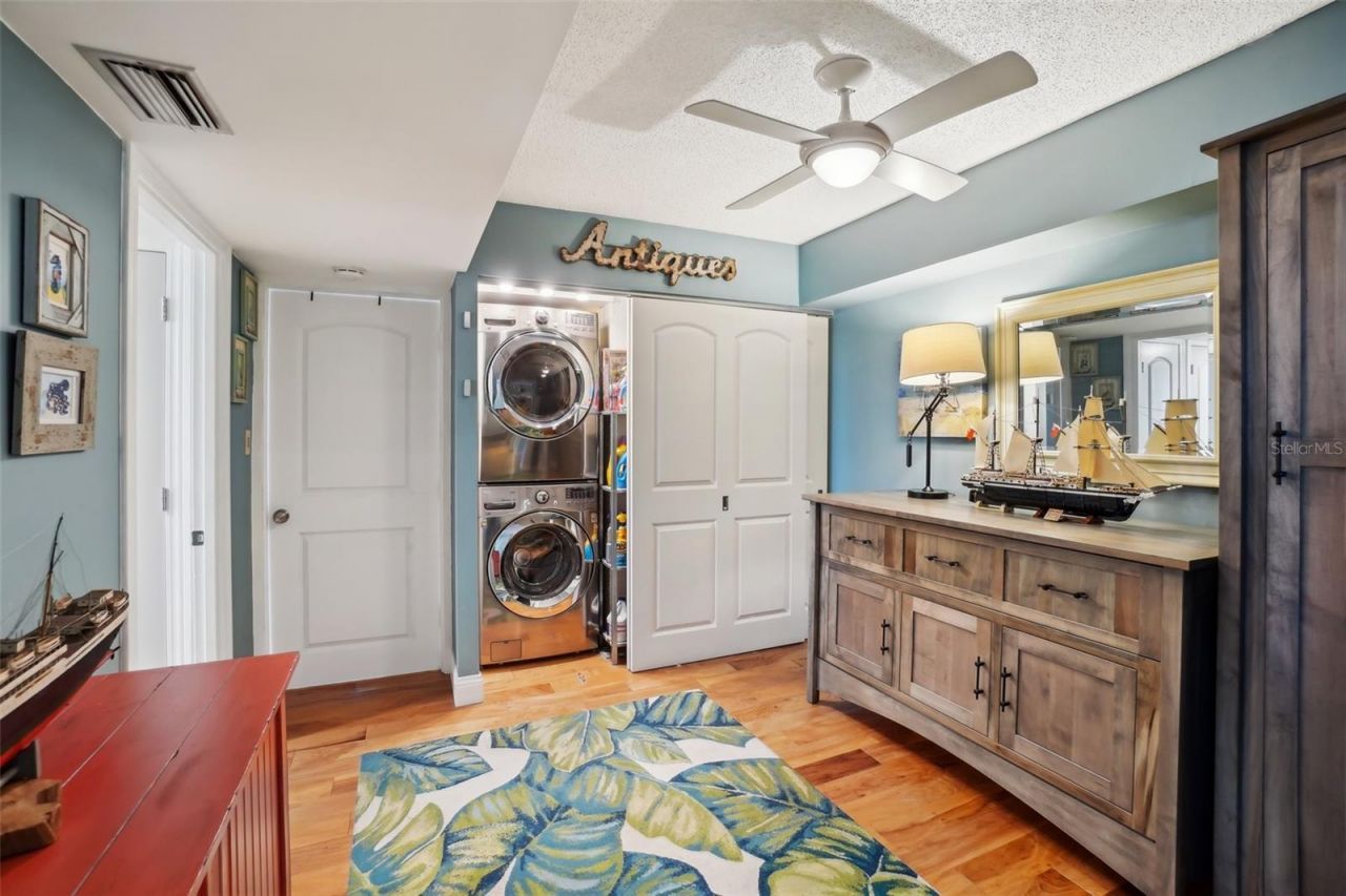 7400 Sun Island Drive S, Unit 712, South Pasadena, FL 33707 Photo
