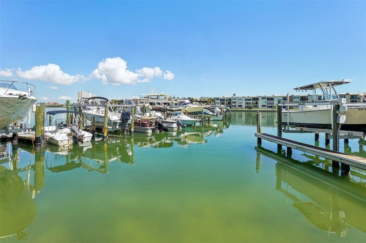 7400 Sun Island Drive S, Unit 712, South Pasadena, FL 33707 Photo