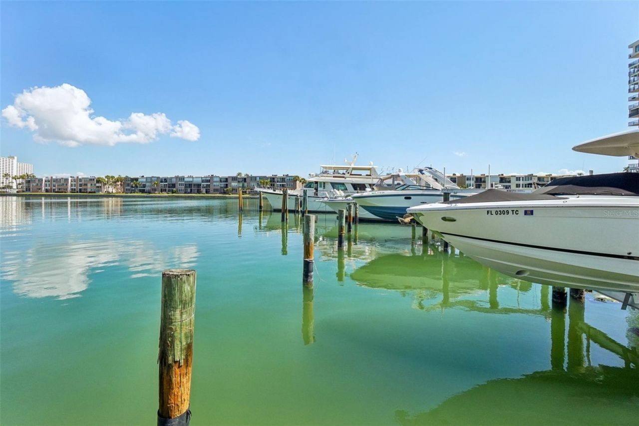 7400 Sun Island Drive S, Unit 712, South Pasadena, FL 33707 Photo