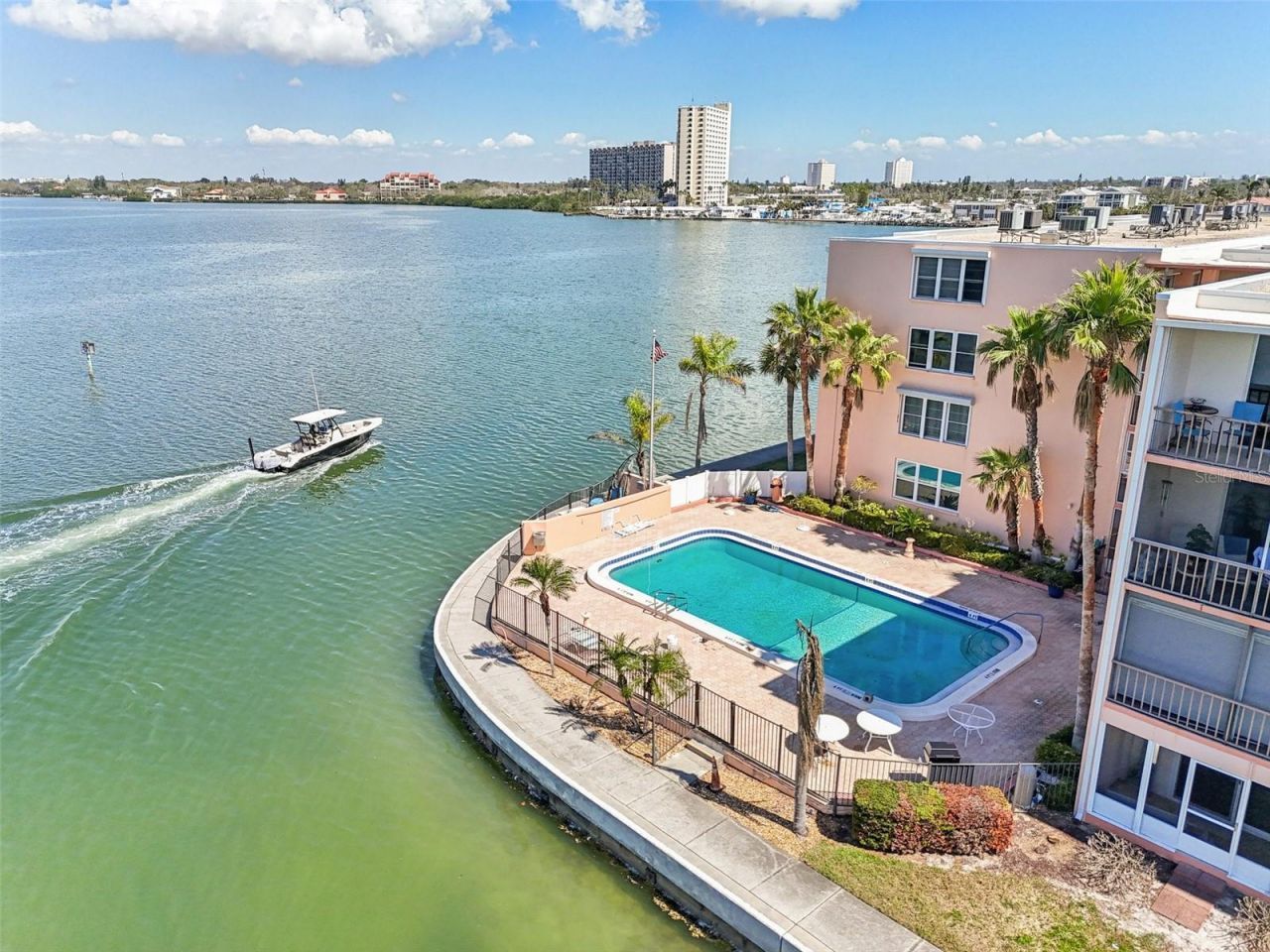 7400 Sun Island Drive S, Unit 712, South Pasadena, FL 33707 Photo
