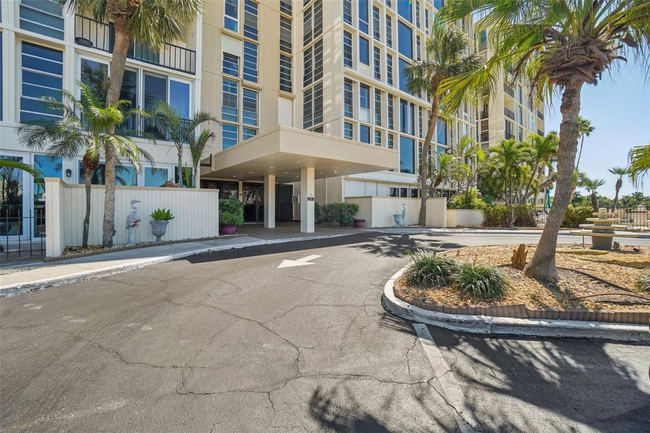 7400 Sun Island Drive S, Unit 712, South Pasadena, FL 33707 Photo