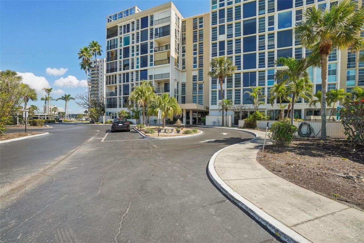7400 Sun Island Drive S, Unit 712, South Pasadena, FL 33707 Photo