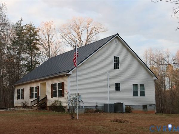 128 Quarry, Cumberland, VA 23040