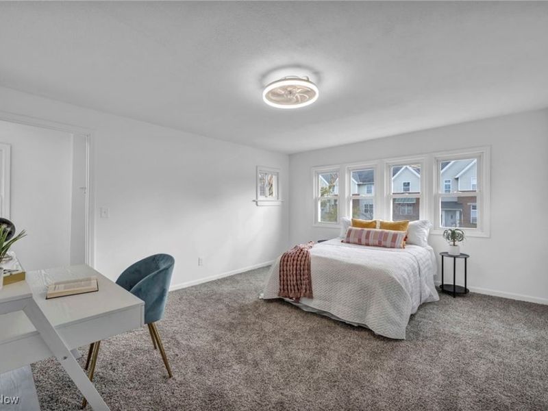 828 Nela View Road, Cleveland, OH 44112 Photo 25