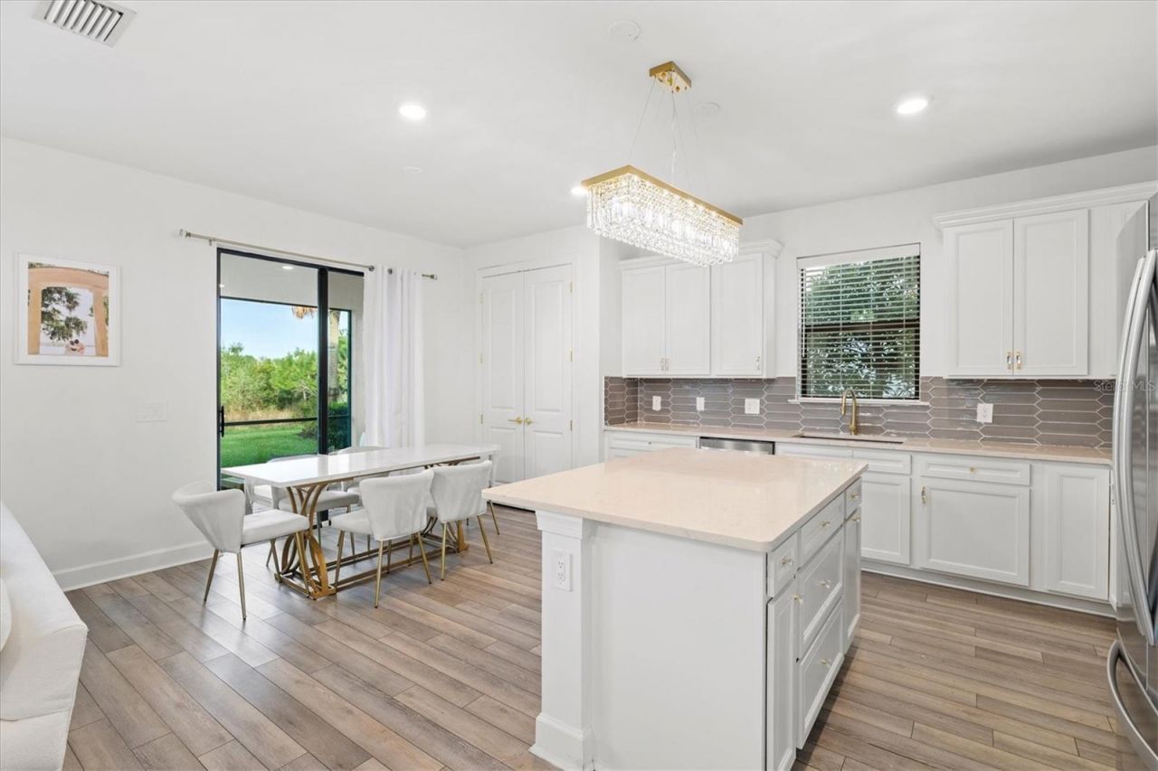 16235 Pine Mist Drive, Bradenton, FL 34211 Photo