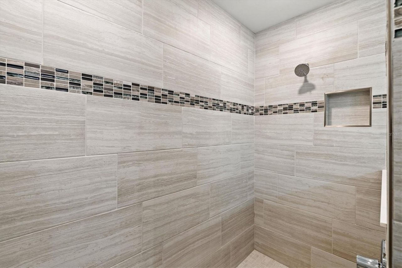 16235 Pine Mist Drive, Bradenton, FL 34211 Photo