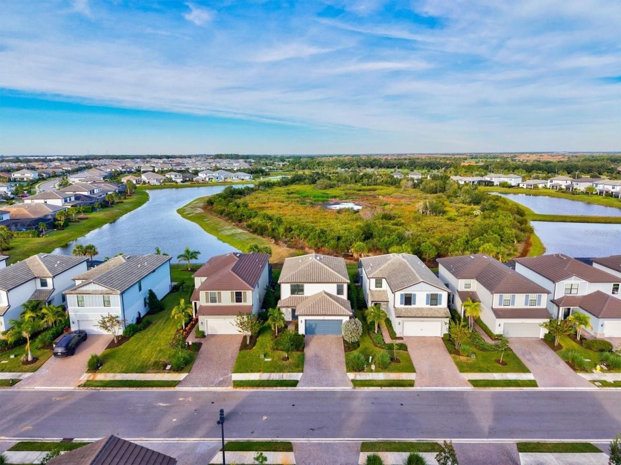 16235 Pine Mist Drive, Bradenton, FL 34211 Photo